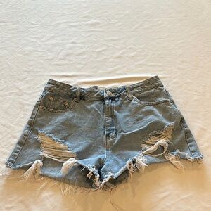 Blue Buttercup high rise Distressed Denim Jean‎ Shorts large EUC
